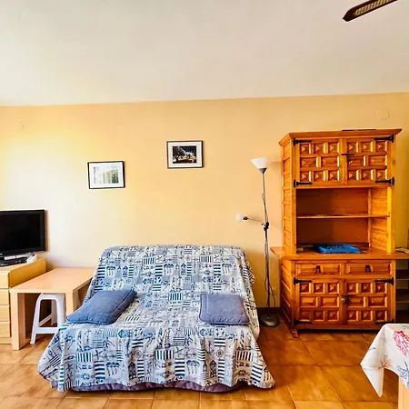 Apartamento Global Immo 2215 Figueres 12 Rosas