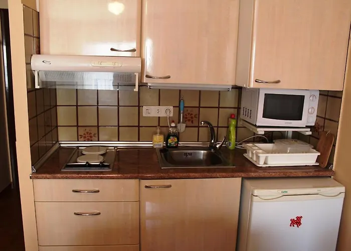 Global Immo 2215 Figueres 12 Lägenhet *