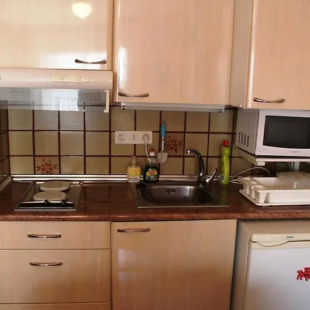 Global Immo 2215 Figueres 12 Apartman *
